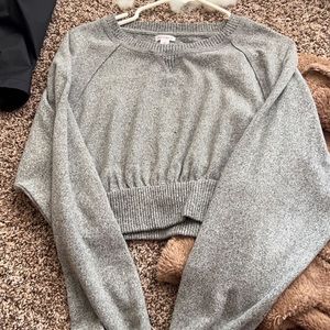 cropped long sleeve